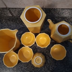 VINTAGE YAN ZHEN TANG CHILDRENS TEA SET